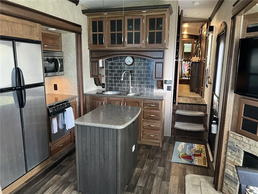 7945 Lake Road 77 & 79, Sodus, New York 14555, Sodus, New York 14555, 1 Bedroom Bedrooms, 3 Rooms Rooms,1 BathroomBathrooms,Residential,For Sale,7945 Lake Road 77 & 79, Sodus, New York 14555,R1622226