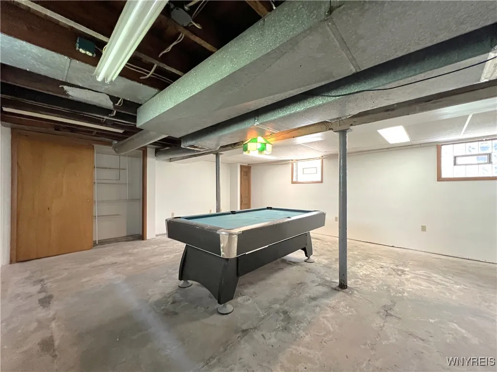 42 Argus Street, Buffalo, New York 14207, Buffalo, New York 14207, 3 Bedrooms Bedrooms, 7 Rooms Rooms,2 BathroomsBathrooms,Residential,For Sale,42 Argus Street, Buffalo, New York 14207,B1621847