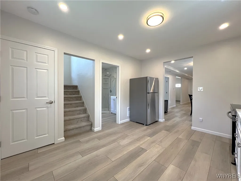 42 Argus Street, Buffalo, New York 14207, Buffalo, New York 14207, 3 Bedrooms Bedrooms, 7 Rooms Rooms,2 BathroomsBathrooms,Residential,For Sale,42 Argus Street, Buffalo, New York 14207,B1621847