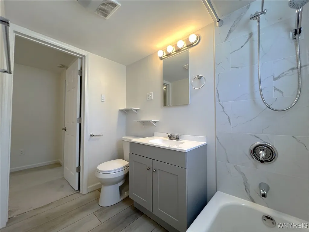 42 Argus Street, Buffalo, New York 14207, Buffalo, New York 14207, 3 Bedrooms Bedrooms, 7 Rooms Rooms,2 BathroomsBathrooms,Residential,For Sale,42 Argus Street, Buffalo, New York 14207,B1621847