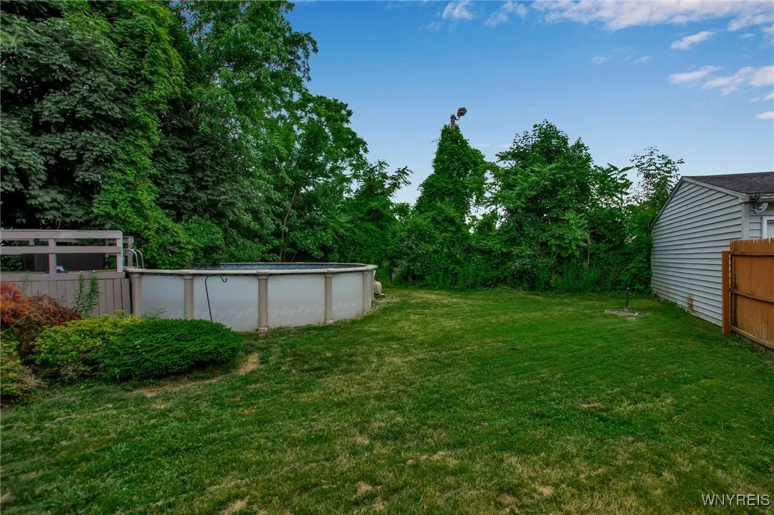 43 Boll Street, Cheektowaga, New York 14212, Cheektowaga, New York 14212, 4 Bedrooms Bedrooms, 7 Rooms Rooms,1 BathroomBathrooms,Residential,For Sale,43 Boll Street, Cheektowaga, New York 14212,B1622899