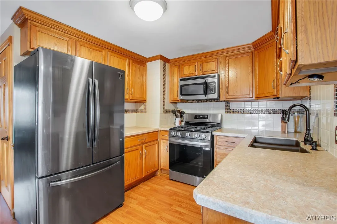 43 Boll Street, Cheektowaga, New York 14212, Cheektowaga, New York 14212, 4 Bedrooms Bedrooms, 7 Rooms Rooms,1 BathroomBathrooms,Residential,For Sale,43 Boll Street, Cheektowaga, New York 14212,B1622899