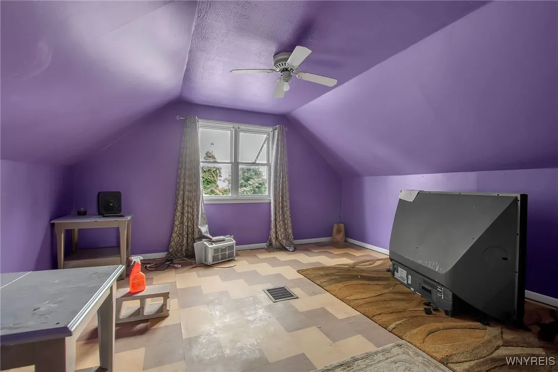 43 Boll Street, Cheektowaga, New York 14212, Cheektowaga, New York 14212, 4 Bedrooms Bedrooms, 7 Rooms Rooms,1 BathroomBathrooms,Residential,For Sale,43 Boll Street, Cheektowaga, New York 14212,B1622899