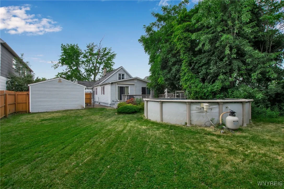 43 Boll Street, Cheektowaga, New York 14212, Cheektowaga, New York 14212, 4 Bedrooms Bedrooms, 7 Rooms Rooms,1 BathroomBathrooms,Residential,For Sale,43 Boll Street, Cheektowaga, New York 14212,B1622899