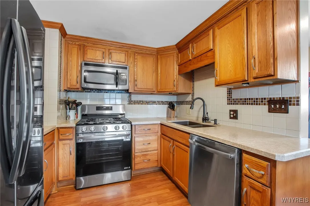 43 Boll Street, Cheektowaga, New York 14212, Cheektowaga, New York 14212, 4 Bedrooms Bedrooms, 7 Rooms Rooms,1 BathroomBathrooms,Residential,For Sale,43 Boll Street, Cheektowaga, New York 14212,B1622899