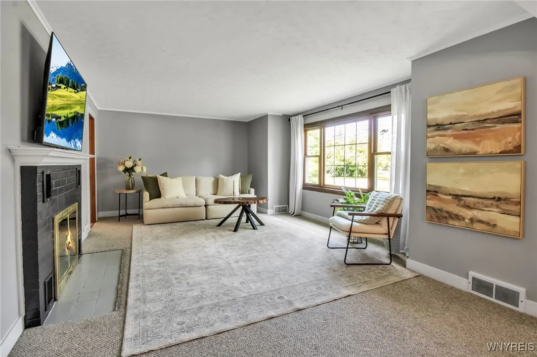 6599 Jewett Holmwood Road, Orchard Park, New York, Orchard Park, New York 14127, 4 Bedrooms Bedrooms, 9 Rooms Rooms,2 BathroomsBathrooms,Residential,For Sale,6599 Jewett Holmwood Road, Orchard Park, New York ,B1622395