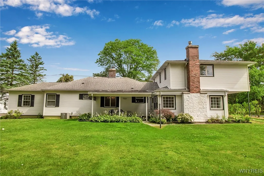 6599 Jewett Holmwood Road, Orchard Park, New York, Orchard Park, New York 14127, 4 Bedrooms Bedrooms, ,3 BathroomsBathrooms,Residential,For Sale,6599 Jewett Holmwood Road, Orchard Park, New York ,B1622397