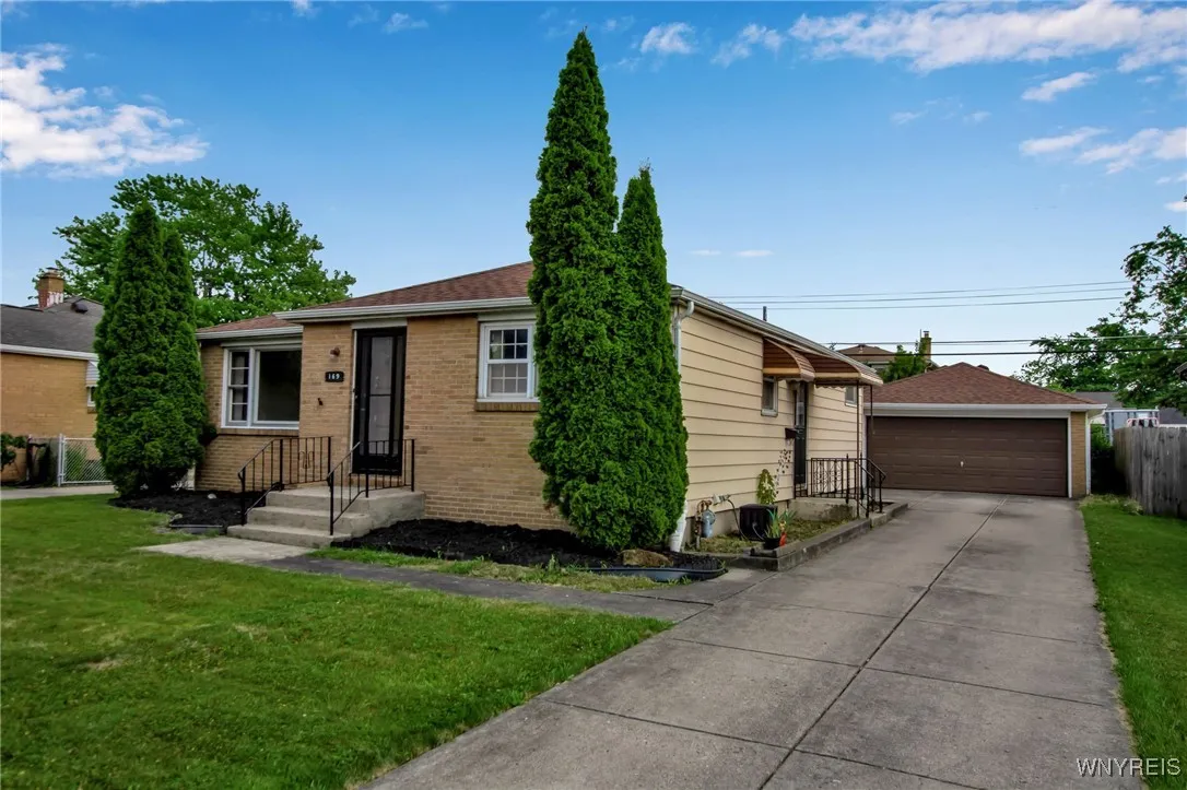 169 Nadine Drive, Cheektowaga, New York 14225, Cheektowaga, New York 14225, 3 Bedrooms Bedrooms, 6 Rooms Rooms,1 BathroomBathrooms,Residential,Closed,169 Nadine Drive, Cheektowaga, New York 14225,0,B1622924