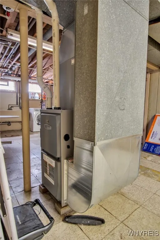 169 Nadine Drive, Cheektowaga, New York 14225, Cheektowaga, New York 14225, 3 Bedrooms Bedrooms, 6 Rooms Rooms,1 BathroomBathrooms,Residential,Closed,169 Nadine Drive, Cheektowaga, New York 14225,0,B1622924