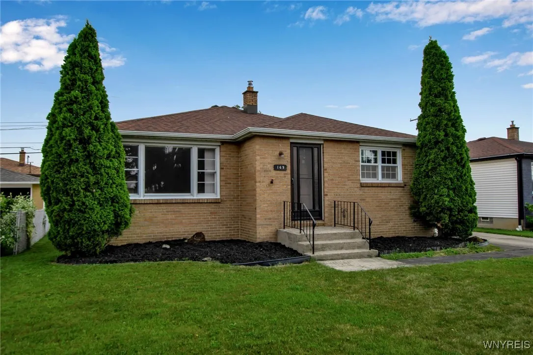 169 Nadine Drive, Cheektowaga, New York 14225, Cheektowaga, New York 14225, 3 Bedrooms Bedrooms, 6 Rooms Rooms,1 BathroomBathrooms,Residential,Closed,169 Nadine Drive, Cheektowaga, New York 14225,0,B1622924