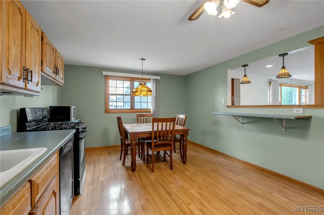 169 Nadine Drive, Cheektowaga, New York 14225, Cheektowaga, New York 14225, 3 Bedrooms Bedrooms, 6 Rooms Rooms,1 BathroomBathrooms,Residential,Closed,169 Nadine Drive, Cheektowaga, New York 14225,0,B1622924