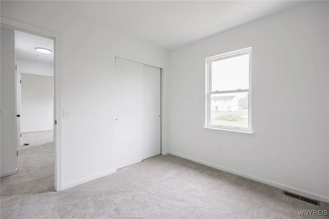 76 Alverstone Way, Henrietta, New York 14586, Henrietta, New York 14586, 3 Bedrooms Bedrooms, 8 Rooms Rooms,1 BathroomBathrooms,Residential,For Sale,76 Alverstone Way, Henrietta, New York 14586,B1622919