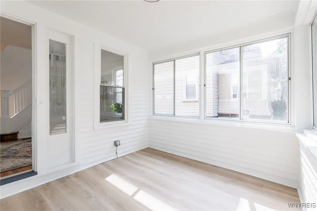 377 Electric Avenue, Rochester, New York 14613, Rochester, New York 14613, 4 Bedrooms Bedrooms, 9 Rooms Rooms,1 BathroomBathrooms,Residential,For Sale,377 Electric Avenue, Rochester, New York 14613,B1622399