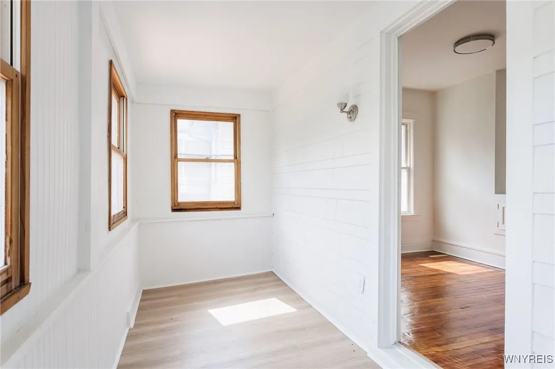 377 Electric Avenue, Rochester, New York 14613, Rochester, New York 14613, 4 Bedrooms Bedrooms, 9 Rooms Rooms,1 BathroomBathrooms,Residential,For Sale,377 Electric Avenue, Rochester, New York 14613,B1622399