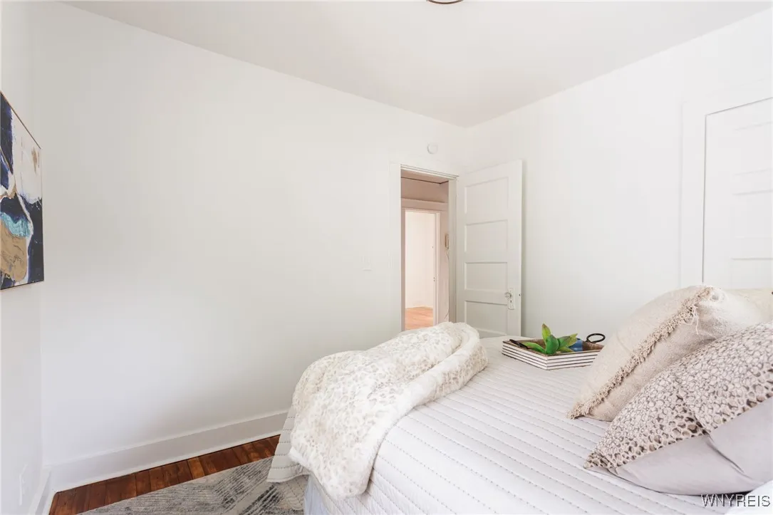 377 Electric Avenue, Rochester, New York 14613, Rochester, New York 14613, 4 Bedrooms Bedrooms, 9 Rooms Rooms,1 BathroomBathrooms,Residential,For Sale,377 Electric Avenue, Rochester, New York 14613,B1622399