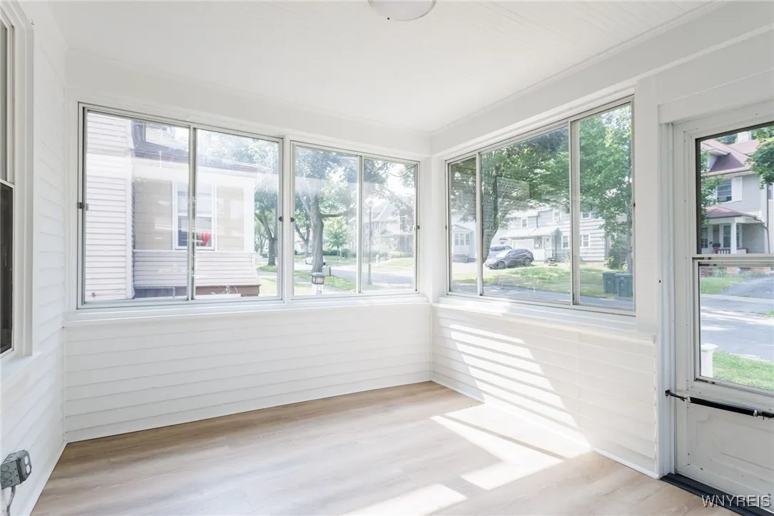 377 Electric Avenue, Rochester, New York 14613, Rochester, New York 14613, 4 Bedrooms Bedrooms, 9 Rooms Rooms,1 BathroomBathrooms,Residential,For Sale,377 Electric Avenue, Rochester, New York 14613,B1622399