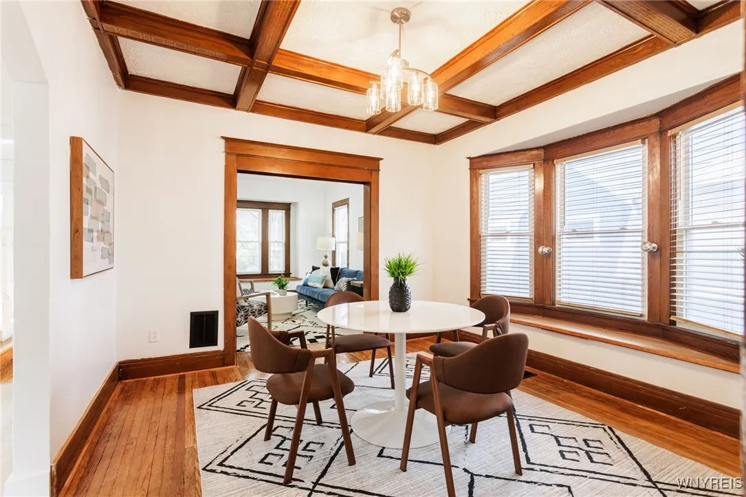377 Electric Avenue, Rochester, New York 14613, Rochester, New York 14613, 4 Bedrooms Bedrooms, 9 Rooms Rooms,1 BathroomBathrooms,Residential,For Sale,377 Electric Avenue, Rochester, New York 14613,B1622399