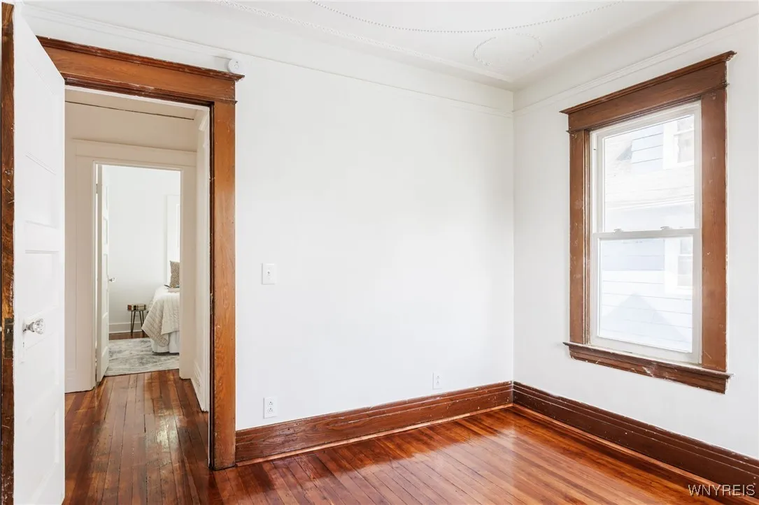 377 Electric Avenue, Rochester, New York 14613, Rochester, New York 14613, 4 Bedrooms Bedrooms, 9 Rooms Rooms,1 BathroomBathrooms,Residential,For Sale,377 Electric Avenue, Rochester, New York 14613,B1622399