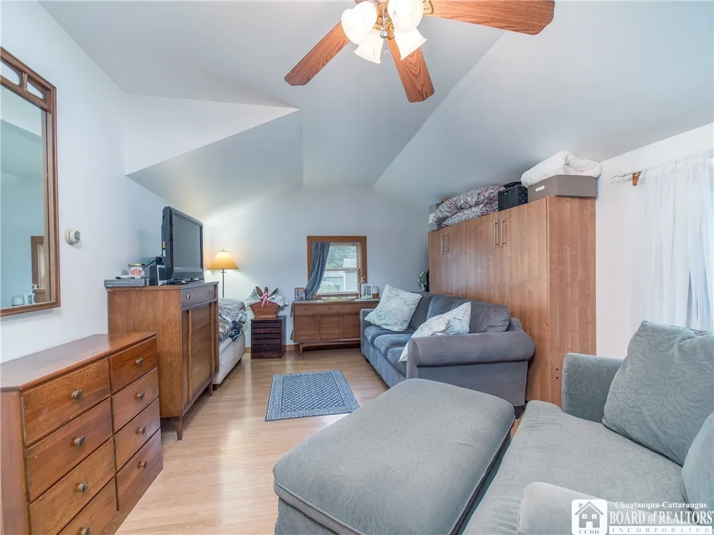 15 Gifford Avenue, Busti, New York 14750, Busti, New York 14750, 1 Bedroom Bedrooms, 3 Rooms Rooms,1 BathroomBathrooms,Residential,For Sale,15 Gifford Avenue, Busti, New York 14750,0,R1619149