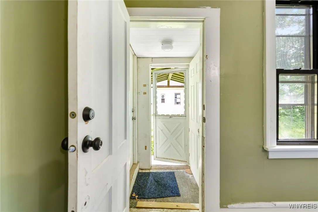 38 Sobieski Street, Buffalo, New York 14212, Buffalo, New York 14212, 5 Bedrooms Bedrooms, ,3 BathroomsBathrooms,Residential,For Sale,38 Sobieski Street, Buffalo, New York 14212,B1622920