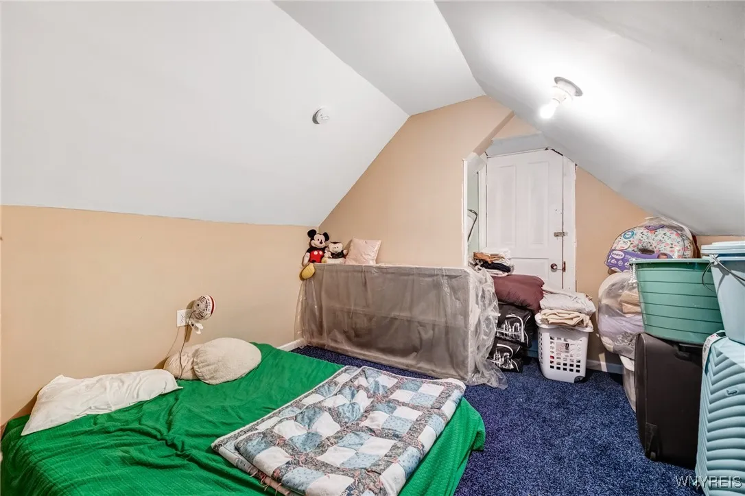 38 Sobieski Street, Buffalo, New York 14212, Buffalo, New York 14212, 5 Bedrooms Bedrooms, ,3 BathroomsBathrooms,Residential,For Sale,38 Sobieski Street, Buffalo, New York 14212,B1622920