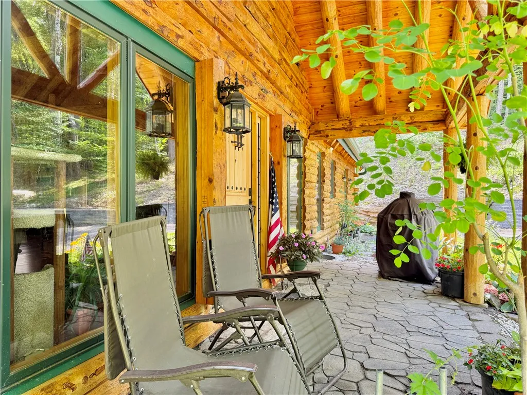 125 Airport Road, Laurens, New York 13820, Laurens, New York 13796, 3 Bedroom Bedrooms, 9 Room Rooms,3 BathroomBathrooms,Residential,For Sale,125 Airport Road, Laurens, New York 13820,0,R1622403