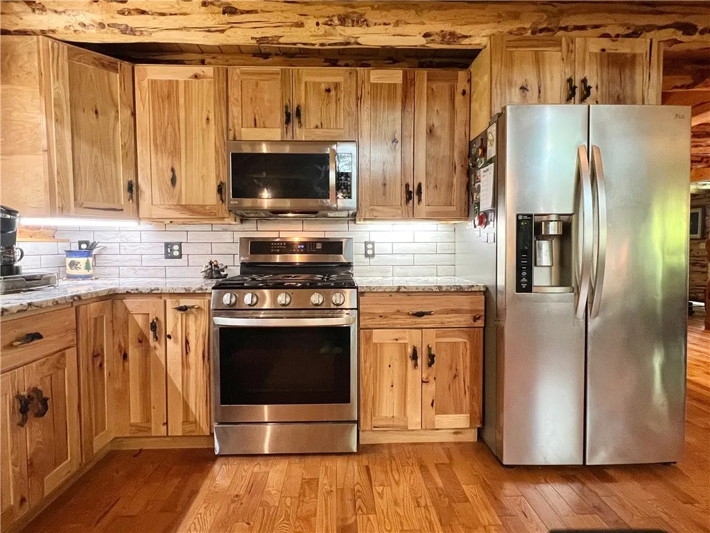 125 Airport Road, Laurens, New York 13820, Laurens, New York 13796, 3 Bedroom Bedrooms, 9 Room Rooms,3 BathroomBathrooms,Residential,For Sale,125 Airport Road, Laurens, New York 13820,0,R1622403