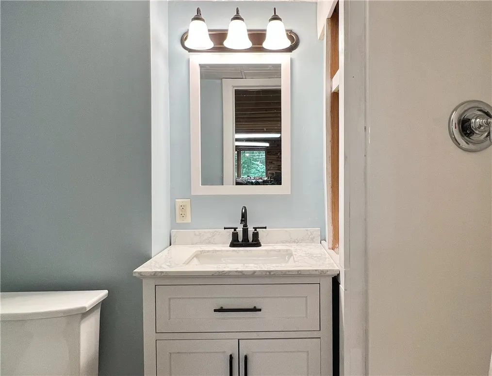 125 Airport Road, Laurens, New York 13820, Laurens, New York 13796, 3 Bedroom Bedrooms, 9 Room Rooms,3 BathroomBathrooms,Residential,For Sale,125 Airport Road, Laurens, New York 13820,0,R1622403