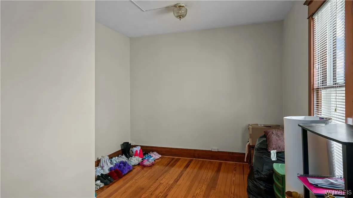 46 Alexander Avenue, Cheektowaga, New York 14211, Cheektowaga, New York 14211, 4 Bedrooms Bedrooms, ,2 BathroomsBathrooms,Residential,For Sale,46 Alexander Avenue, Cheektowaga, New York 14211,B1622961