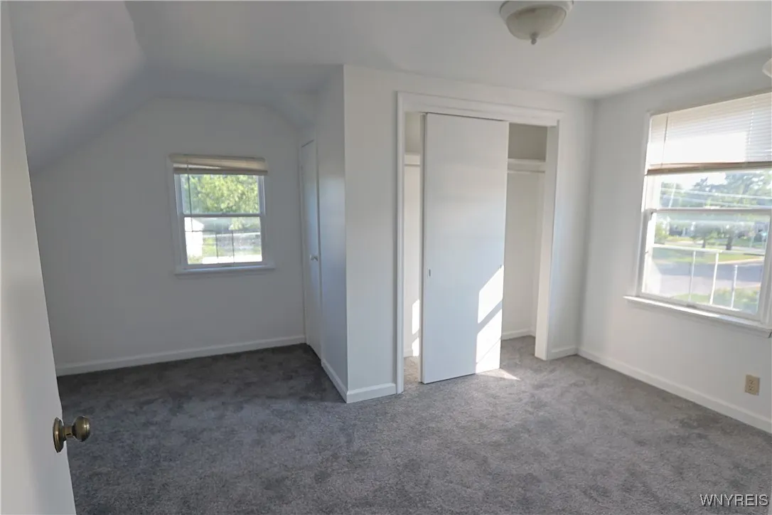 2ed Bedroom  2 st fl