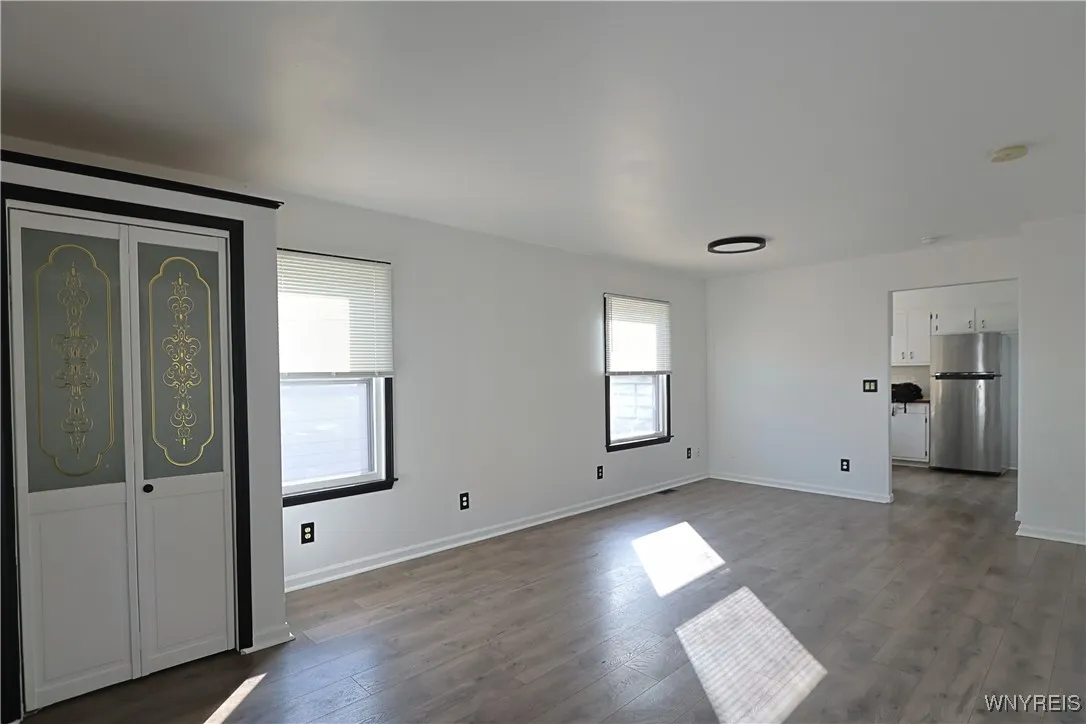 19 Schuler Avenue, Tonawanda, New York 14150, Tonawanda, New York 14150, 3 Bedrooms Bedrooms, 3 Rooms Rooms,1 BathroomBathrooms,Residential,For Sale,19 Schuler Avenue, Tonawanda, New York 14150,B1622967