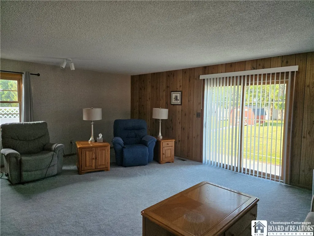 10 Georges Place, Pomfret, New York 14063, Pomfret, New York 14063, 4 Bedrooms Bedrooms, 9 Rooms Rooms,1 BathroomBathrooms,Residential,For Sale,10 Georges Place, Pomfret, New York 14063,R1622957