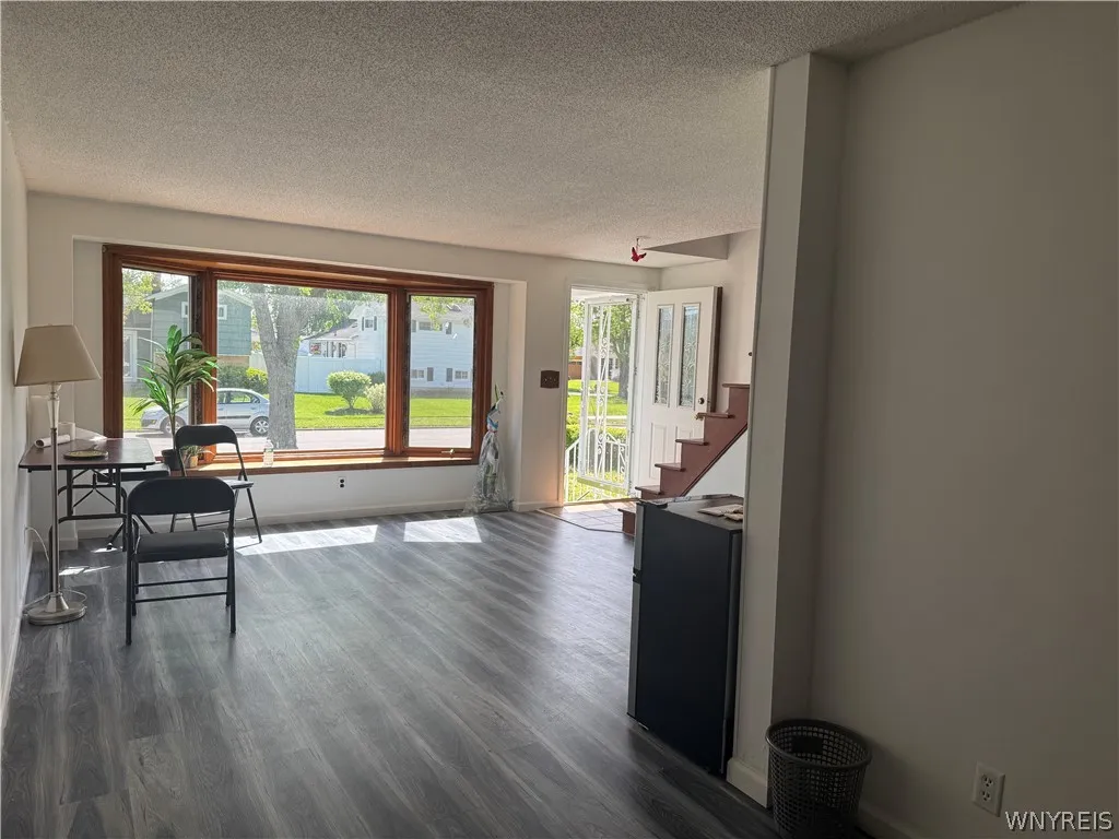 14 Dolphann Drive, Tonawanda, New York 14150, Tonawanda, New York 14150, 4 Bedrooms Bedrooms, 8 Rooms Rooms,4 BathroomsBathrooms,Residential,For Sale,14 Dolphann Drive, Tonawanda, New York 14150,0,B1621486