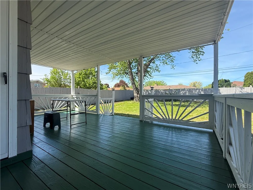 14 Dolphann Drive, Tonawanda, New York 14150, Tonawanda, New York 14150, 4 Bedrooms Bedrooms, 8 Rooms Rooms,4 BathroomsBathrooms,Residential,For Sale,14 Dolphann Drive, Tonawanda, New York 14150,0,B1621486