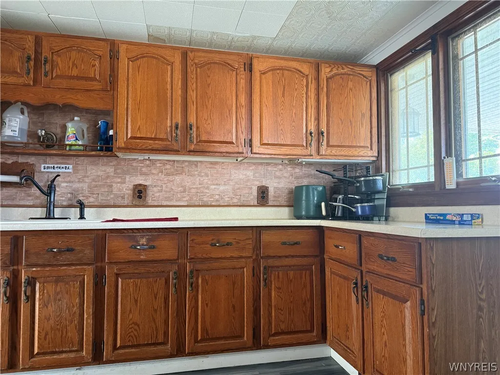 14 Dolphann Drive, Tonawanda, New York 14150, Tonawanda, New York 14150, 4 Bedrooms Bedrooms, 8 Rooms Rooms,4 BathroomsBathrooms,Residential,For Sale,14 Dolphann Drive, Tonawanda, New York 14150,0,B1621486