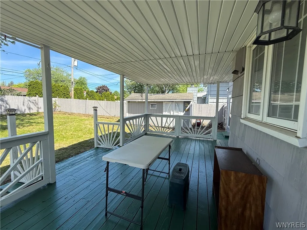 14 Dolphann Drive, Tonawanda, New York 14150, Tonawanda, New York 14150, 4 Bedrooms Bedrooms, 8 Rooms Rooms,4 BathroomsBathrooms,Residential,For Sale,14 Dolphann Drive, Tonawanda, New York 14150,0,B1621486