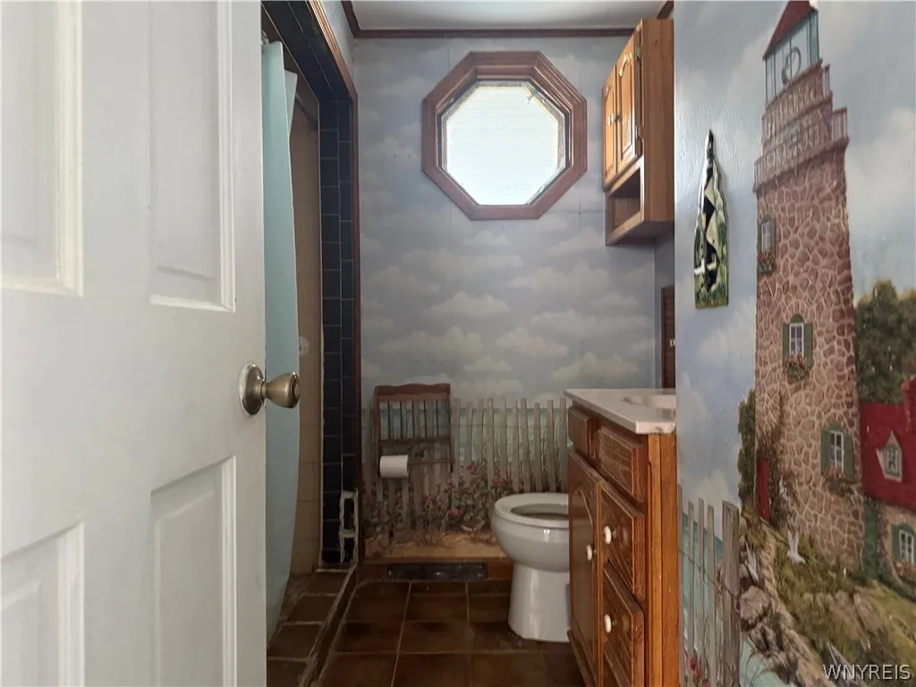 14 Dolphann Drive, Tonawanda, New York 14150, Tonawanda, New York 14150, 4 Bedrooms Bedrooms, 8 Rooms Rooms,4 BathroomsBathrooms,Residential,For Sale,14 Dolphann Drive, Tonawanda, New York 14150,0,B1621486