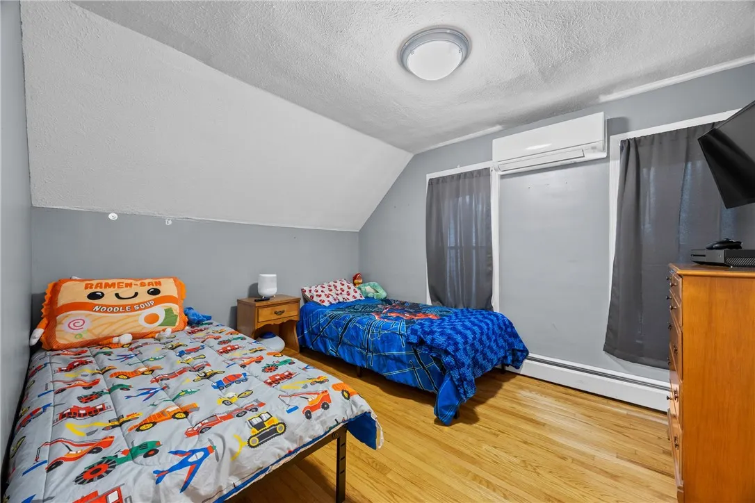 3545 Walworth Rd, Walworth, New York 14568, Walworth, New York 14568, 5 Bedrooms Bedrooms, 10 Rooms Rooms,2 BathroomsBathrooms,Residential,For Sale,3545 Walworth Rd, Walworth, New York 14568,R1622560