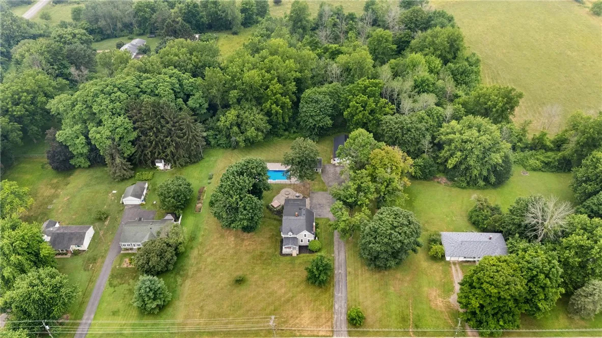 3545 Walworth Rd, Walworth, New York 14568, Walworth, New York 14568, 5 Bedrooms Bedrooms, 10 Rooms Rooms,2 BathroomsBathrooms,Residential,For Sale,3545 Walworth Rd, Walworth, New York 14568,R1622560