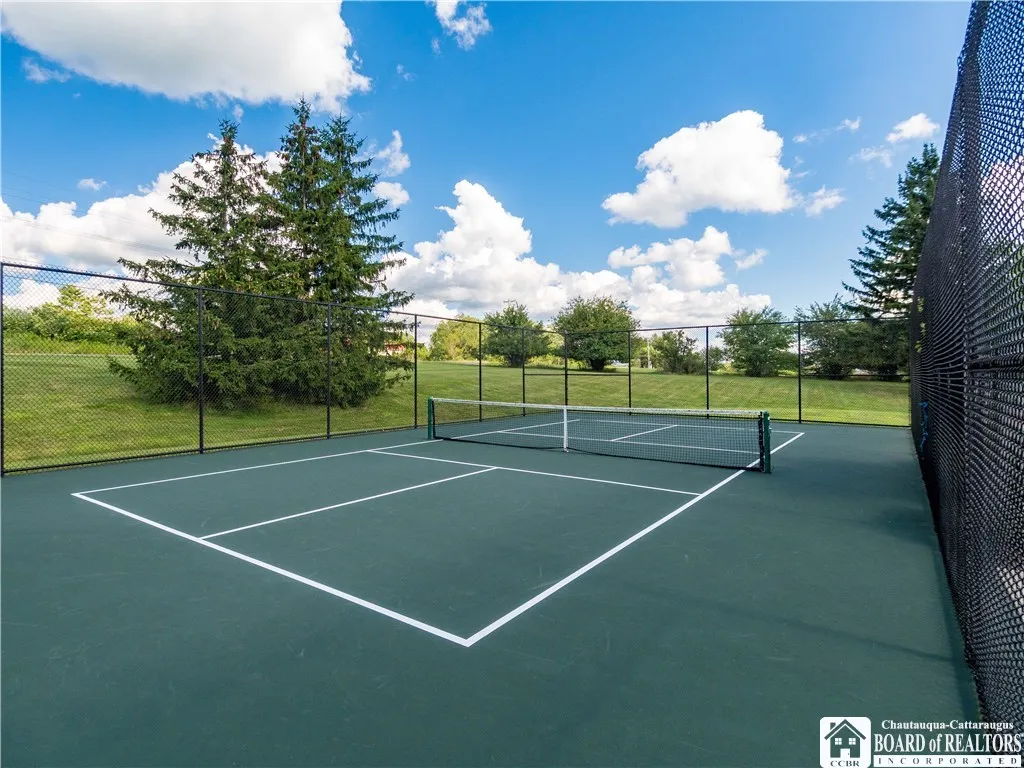 pickleball court