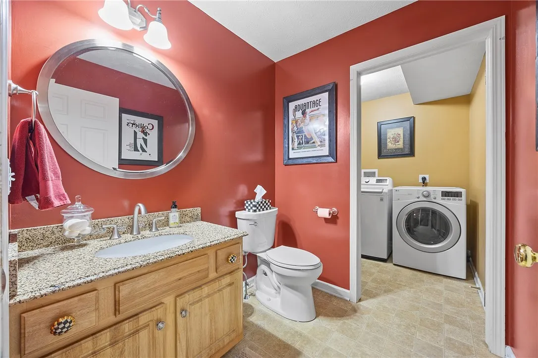 420 Howell Road, Perinton, New York 14450, Perinton, New York 14450, 3 Bedrooms Bedrooms, 5 Rooms Rooms,2 BathroomsBathrooms,Residential,Closed,420 Howell Road, Perinton, New York 14450,0,R1622764
