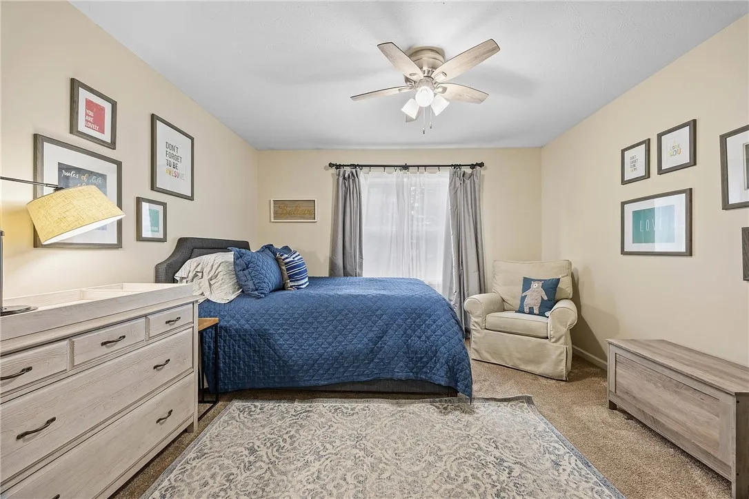 420 Howell Road, Perinton, New York 14450, Perinton, New York 14450, 3 Bedrooms Bedrooms, 5 Rooms Rooms,2 BathroomsBathrooms,Residential,Closed,420 Howell Road, Perinton, New York 14450,0,R1622764