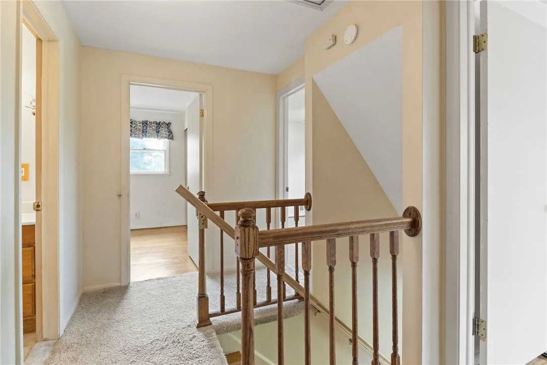 11 Stony Brook Lane, Perinton, New York 14450, Perinton, New York 14450, 4 Bedrooms Bedrooms, 9 Rooms Rooms,2 BathroomsBathrooms,Residential,Closed,11 Stony Brook Lane, Perinton, New York 14450,0,R1618638
