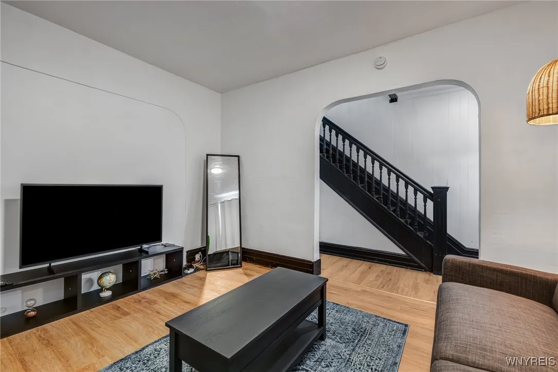 67 Winslow Avenue, Buffalo, New York 14208, Buffalo, New York 14208, 4 Bedrooms Bedrooms, 7 Rooms Rooms,1 BathroomBathrooms,Residential,For Sale,67 Winslow Avenue, Buffalo, New York 14208,B1622999