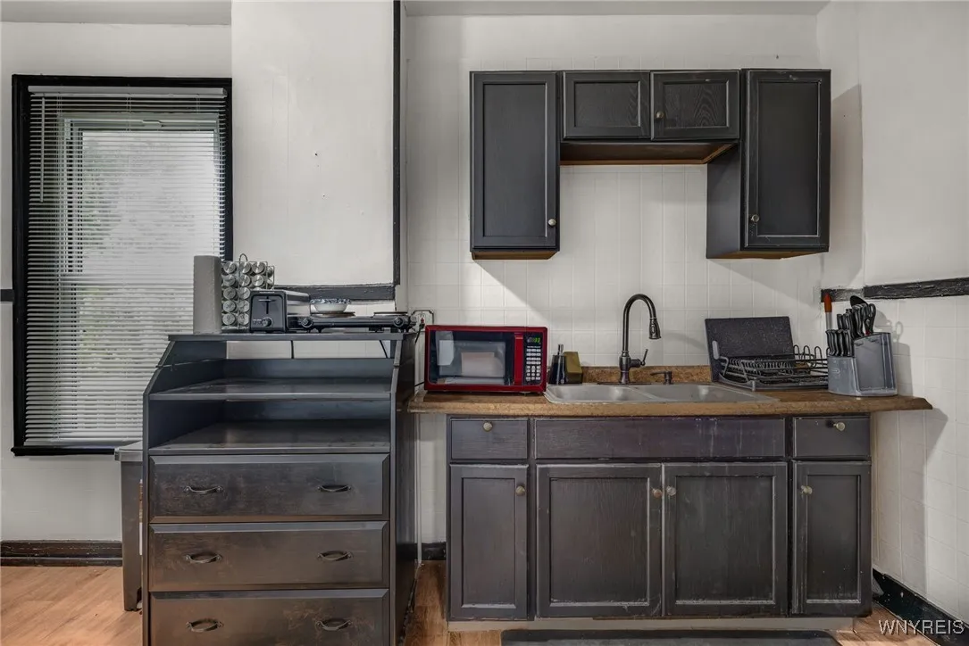 67 Winslow Avenue, Buffalo, New York 14208, Buffalo, New York 14208, 4 Bedrooms Bedrooms, 7 Rooms Rooms,1 BathroomBathrooms,Residential,For Sale,67 Winslow Avenue, Buffalo, New York 14208,B1622999