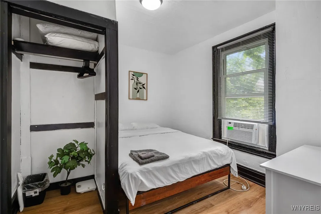 67 Winslow Avenue, Buffalo, New York 14208, Buffalo, New York 14208, 4 Bedrooms Bedrooms, 7 Rooms Rooms,1 BathroomBathrooms,Residential,For Sale,67 Winslow Avenue, Buffalo, New York 14208,B1622999