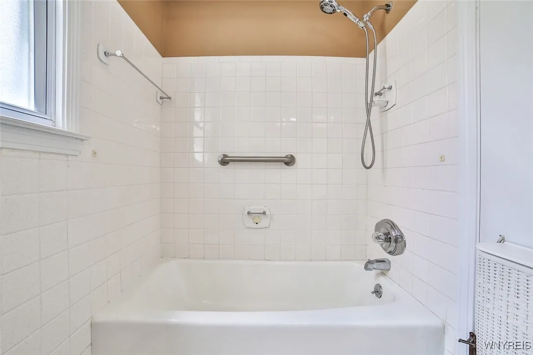 This entire home is clean, fresh and so well maintained.