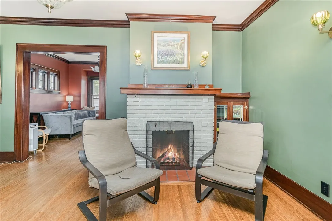 44 Hall Street, Rochester, New York 14609, Rochester, New York 14609, 3 Bedrooms Bedrooms, 6 Rooms Rooms,1 BathroomBathrooms,Residential,Closed,44 Hall Street, Rochester, New York 14609,0,R1622520