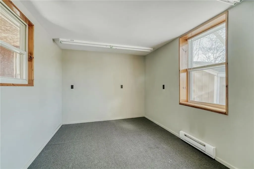 3973 North Avenue 2 Down, Manchester, New York 145, Manchester, New York 14548, 1 Bedroom Bedrooms, 4 Rooms Rooms,1 BathroomBathrooms,Residential Lease,For Rent,3973 North Avenue 2 Down, Manchester, New York 145,R1620523