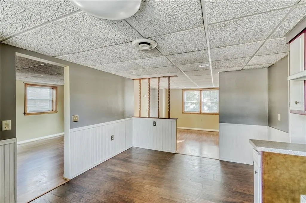 3973 North Avenue 2 Down, Manchester, New York 145, Manchester, New York 14548, 1 Bedroom Bedrooms, 4 Rooms Rooms,1 BathroomBathrooms,Residential Lease,For Rent,3973 North Avenue 2 Down, Manchester, New York 145,R1620523